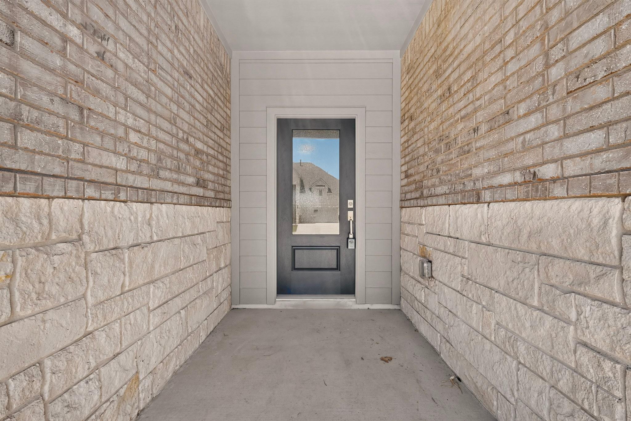 122 Brabham Loop Property Photo 3