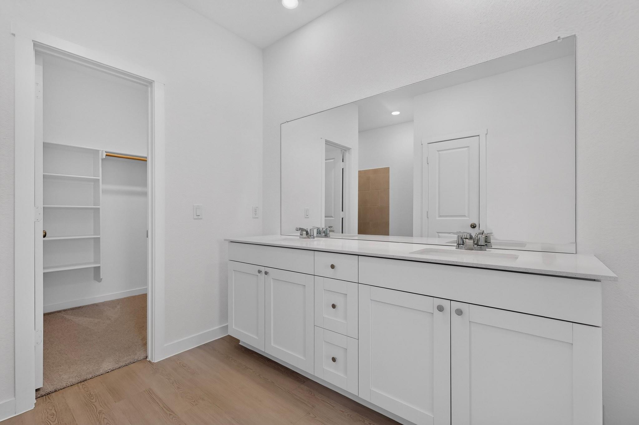122 Brabham Loop Property Photo 10