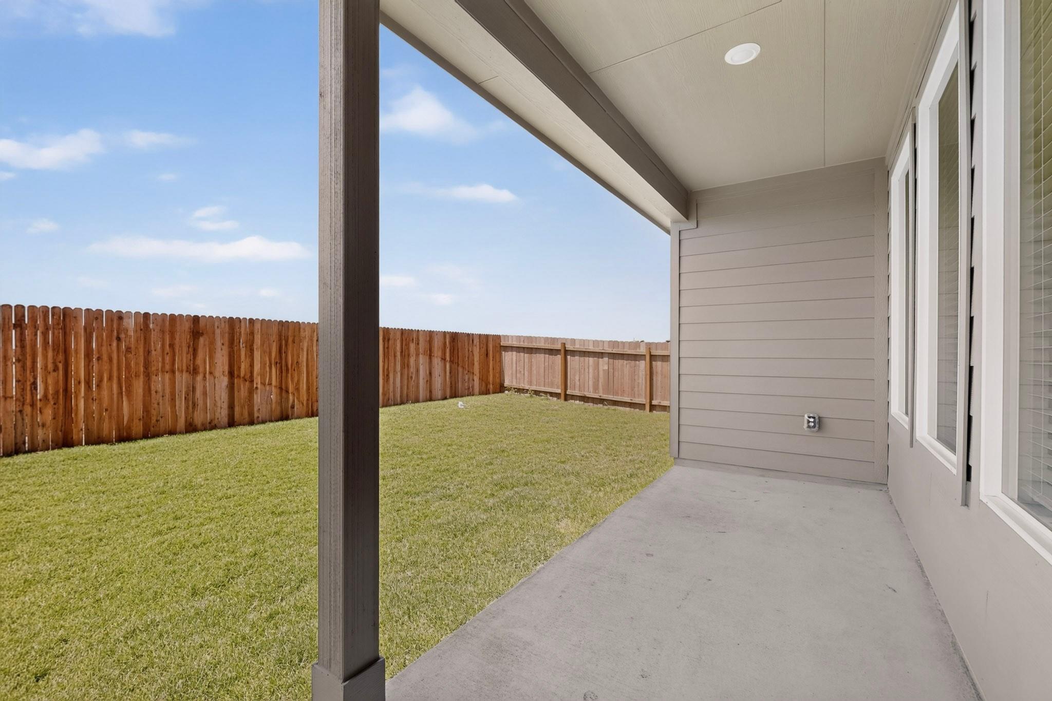 122 Brabham Loop Property Photo 16