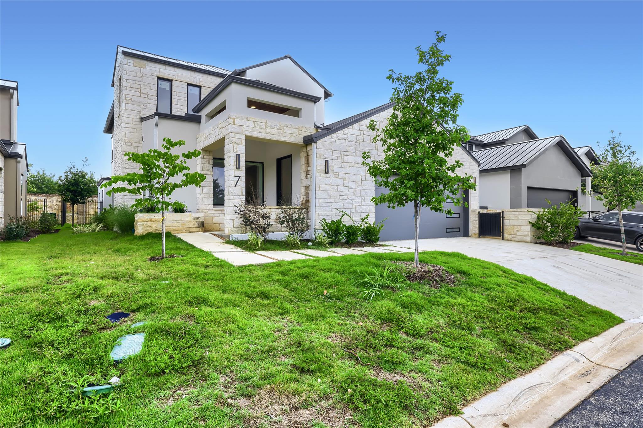 7 Denbury Gln Property Photo 2