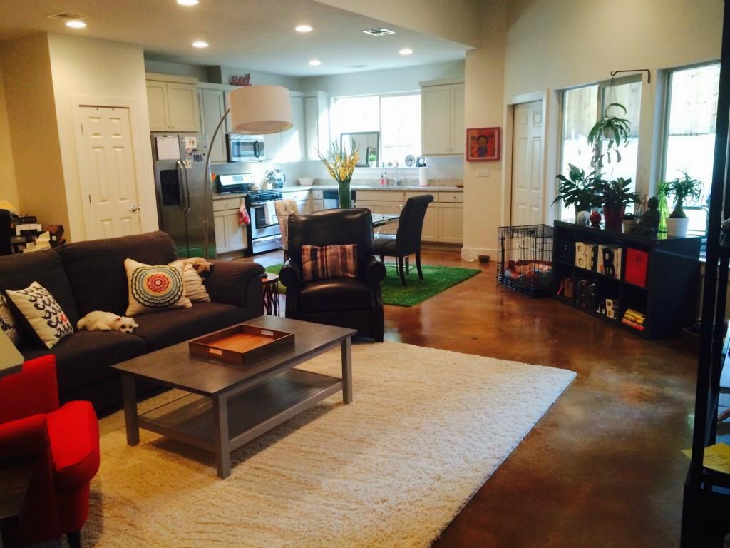 3313 Thomas Kincheon St #a Property Photo 3