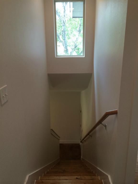 3313 Thomas Kincheon St #a Property Photo 10