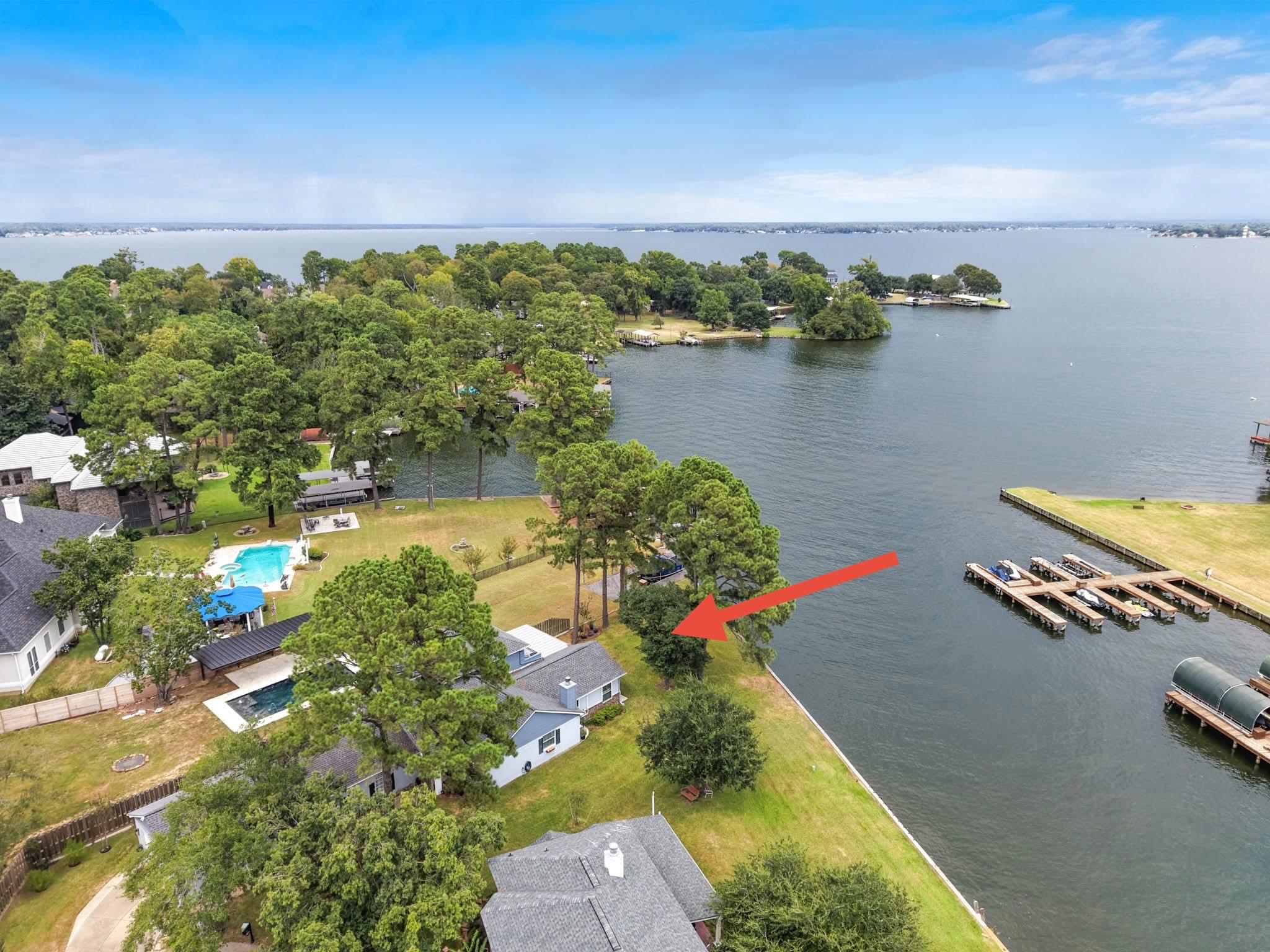 201 Lake Walden Cv Property Photo 32