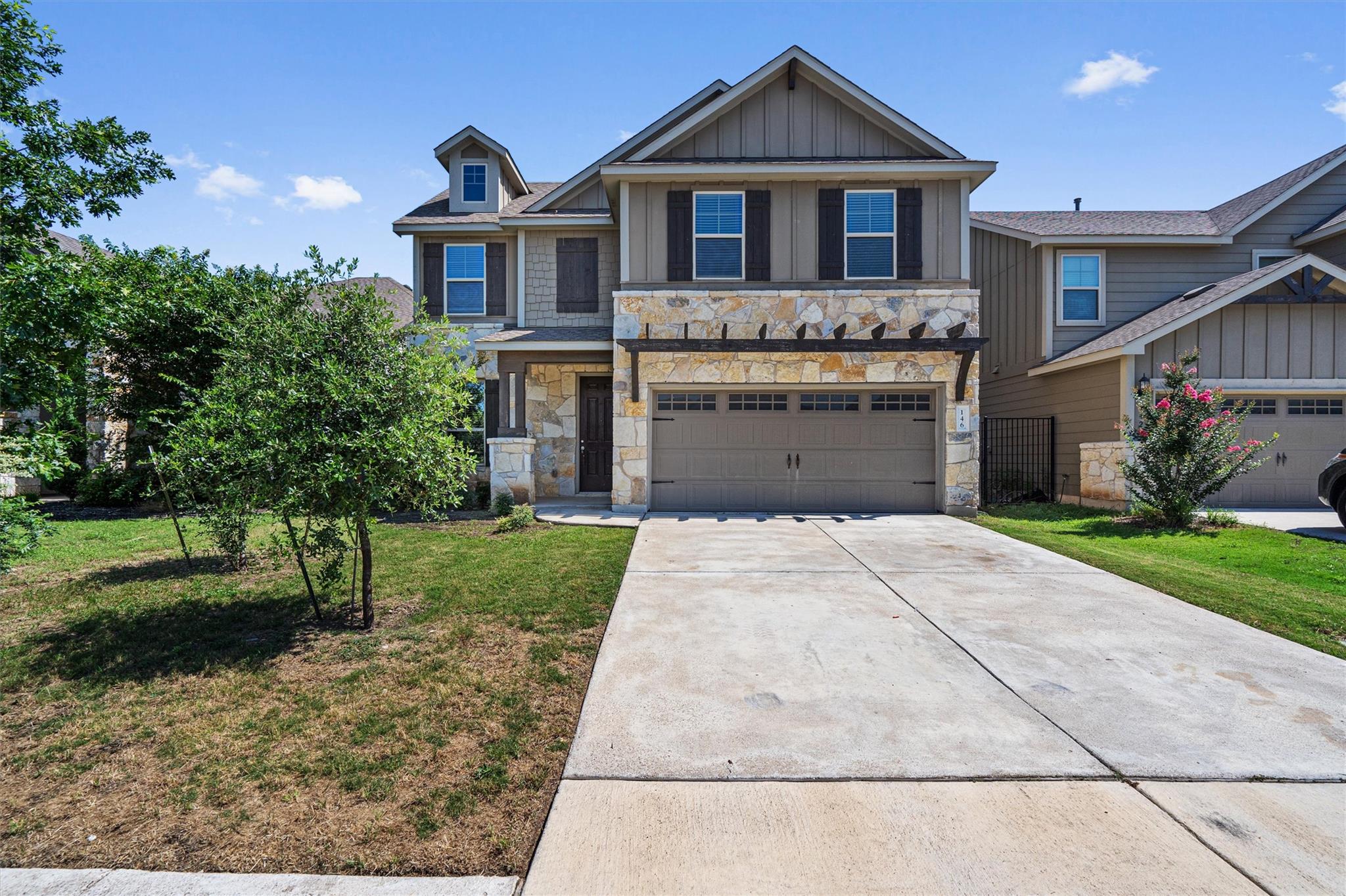 146 Russet Trl Property Photo 1