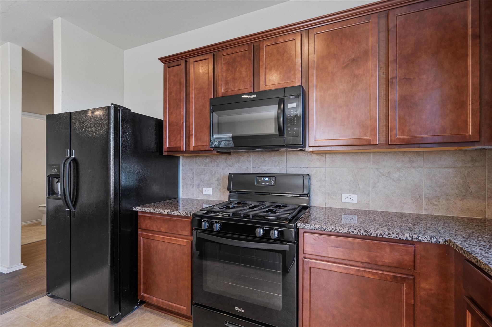146 Russet Trl Property Photo 13