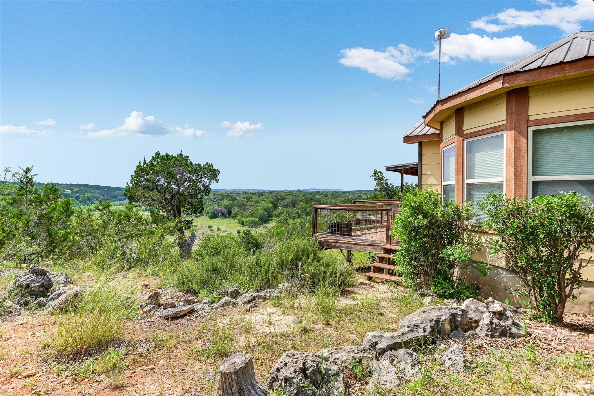 700 Cliffside Rd Property Photo 18