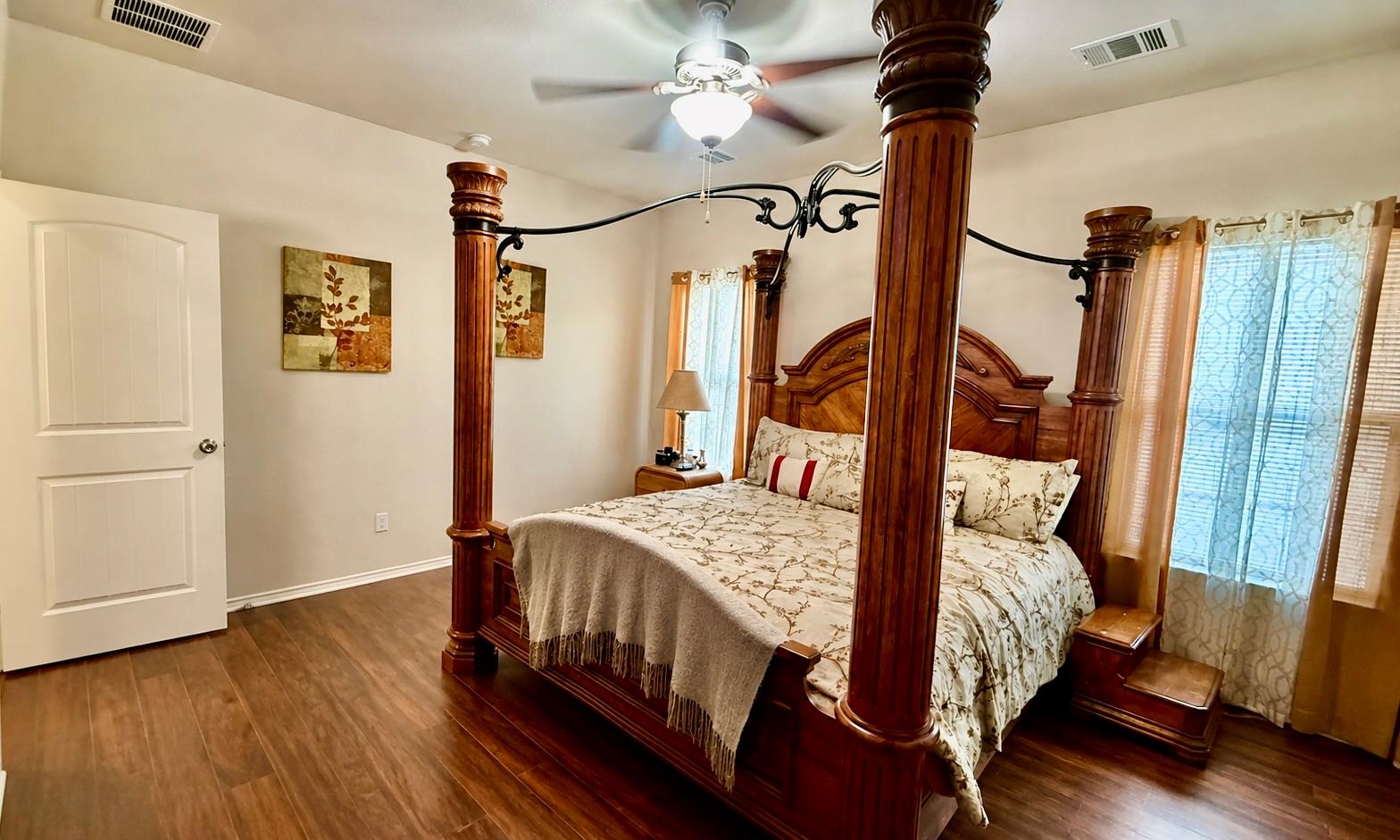 18309 Windtree Ln Property Photo 13