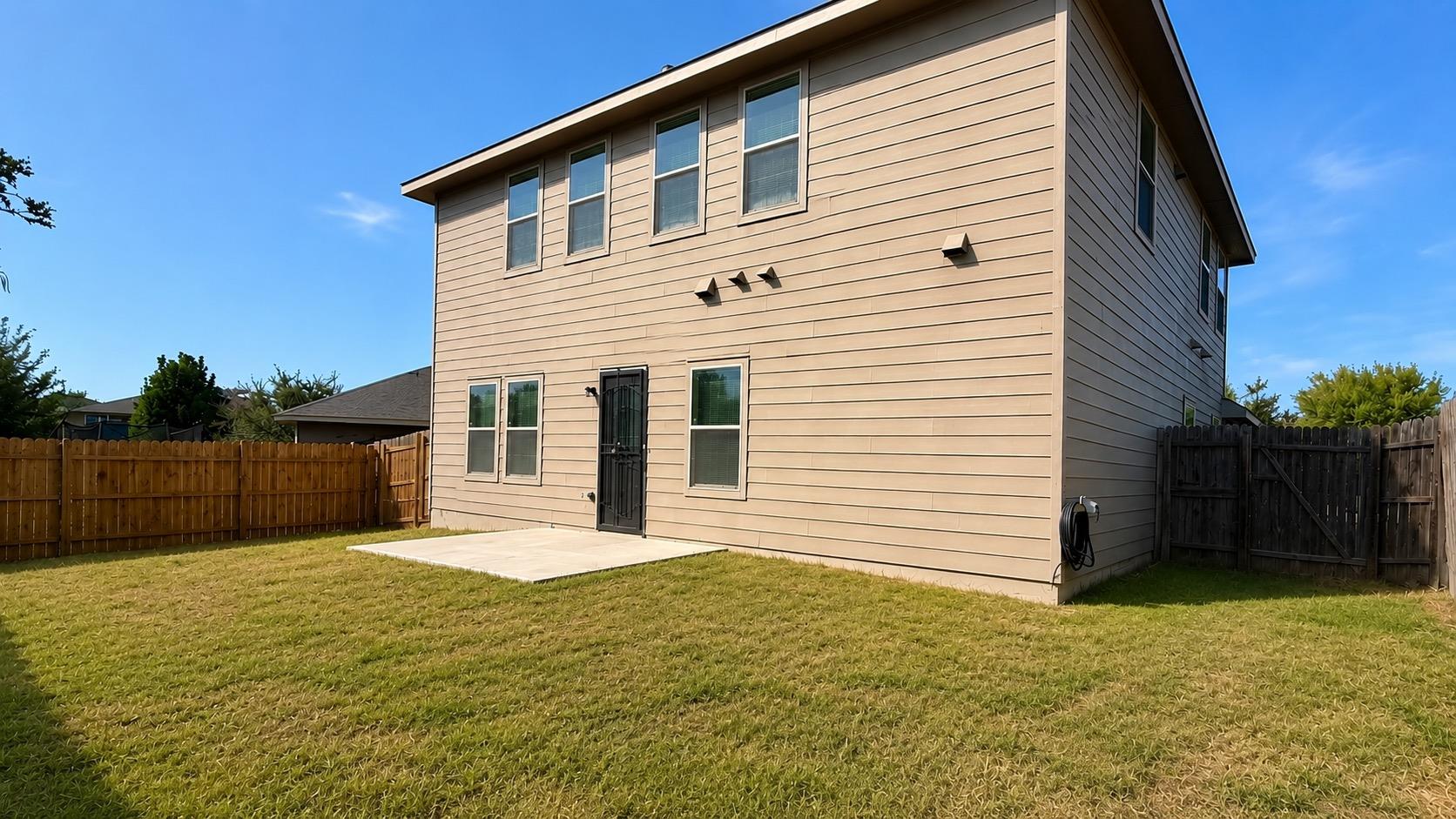 18309 Windtree Ln Property Photo 28
