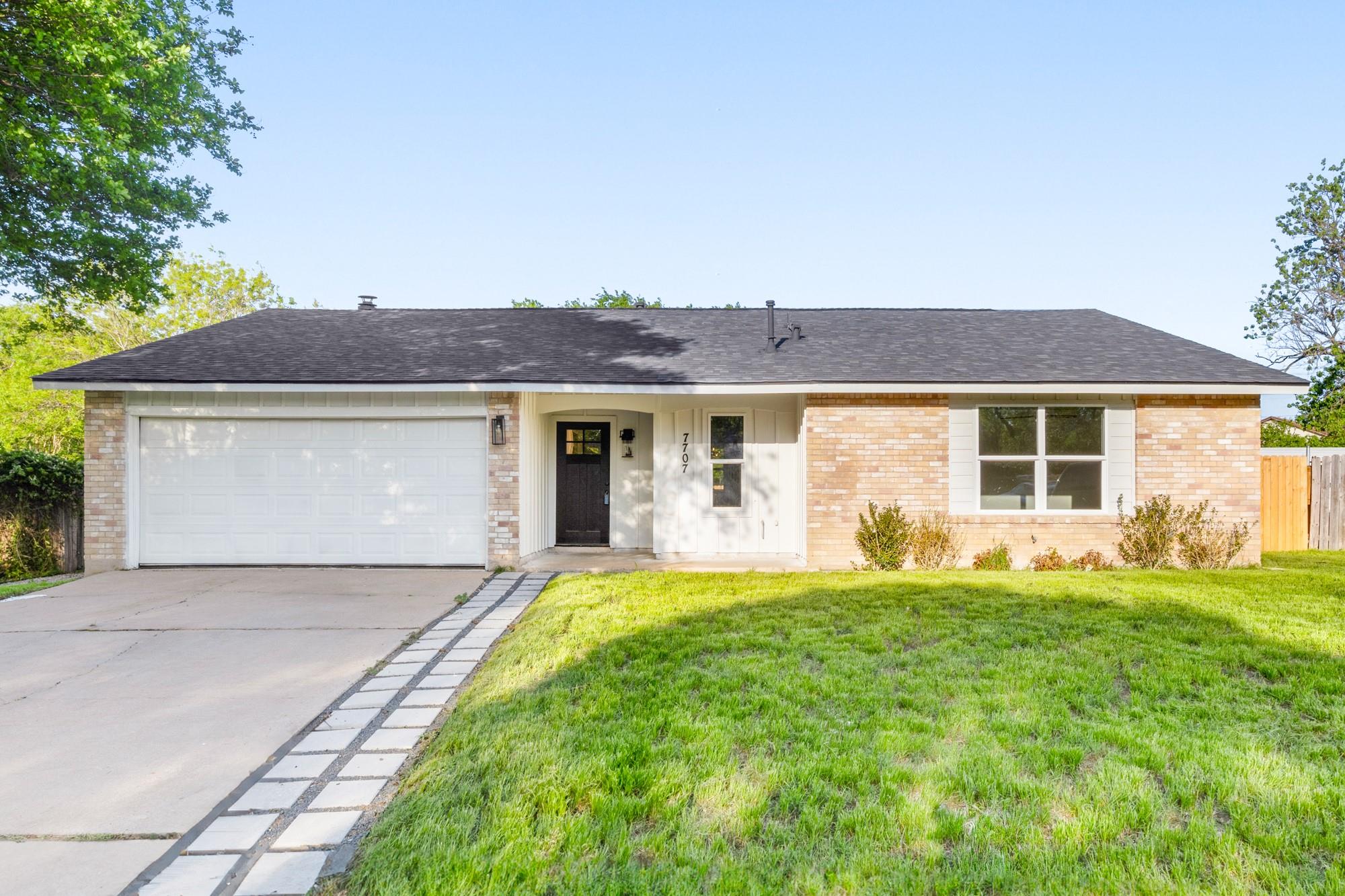 7707 Whitsun Dr Property Photo 2