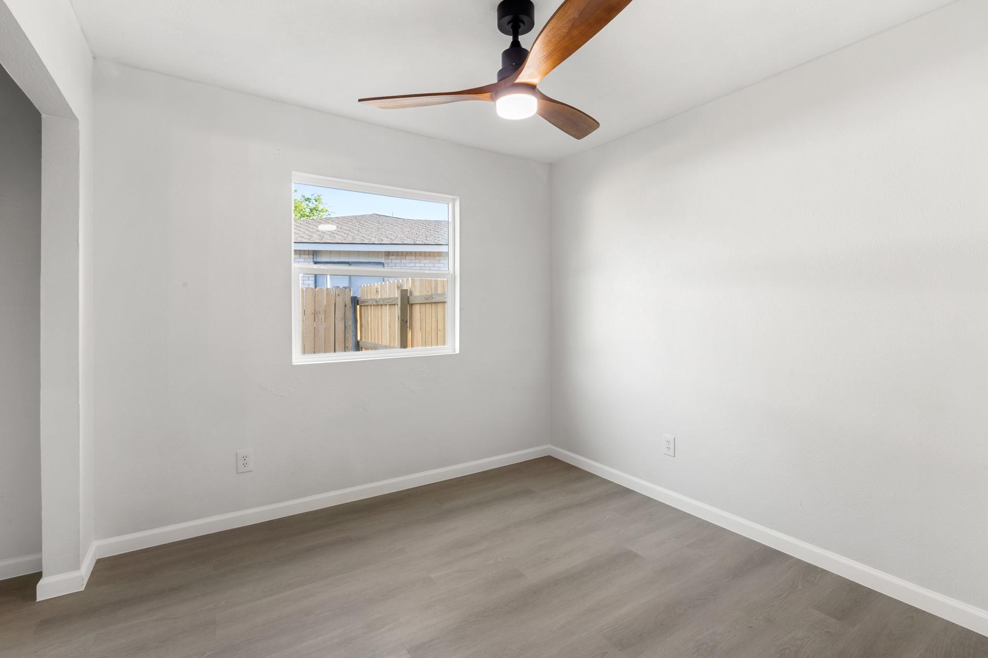 7707 Whitsun Dr Property Photo 18