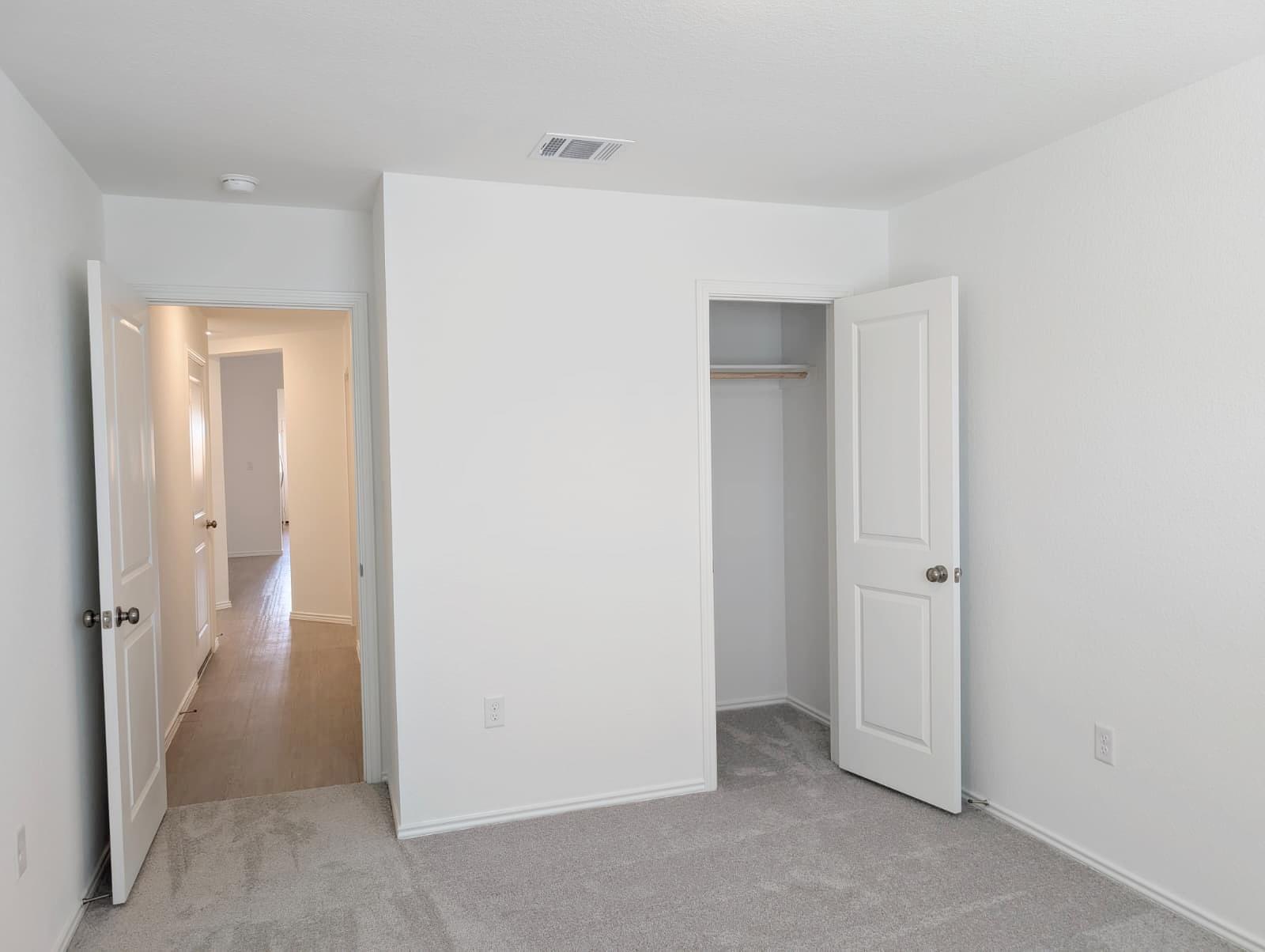 107 Imola St Property Photo 14