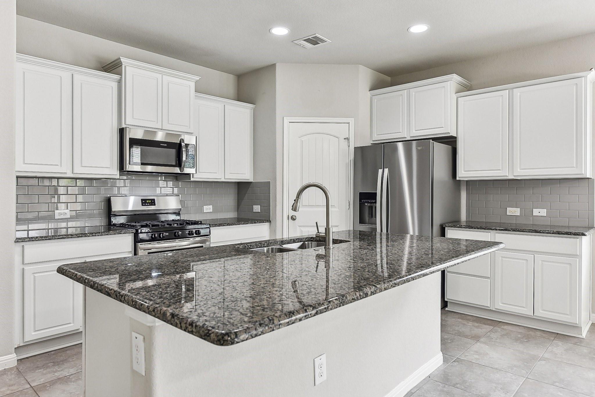 513 Heinatz Flat Ln Property Photo 5