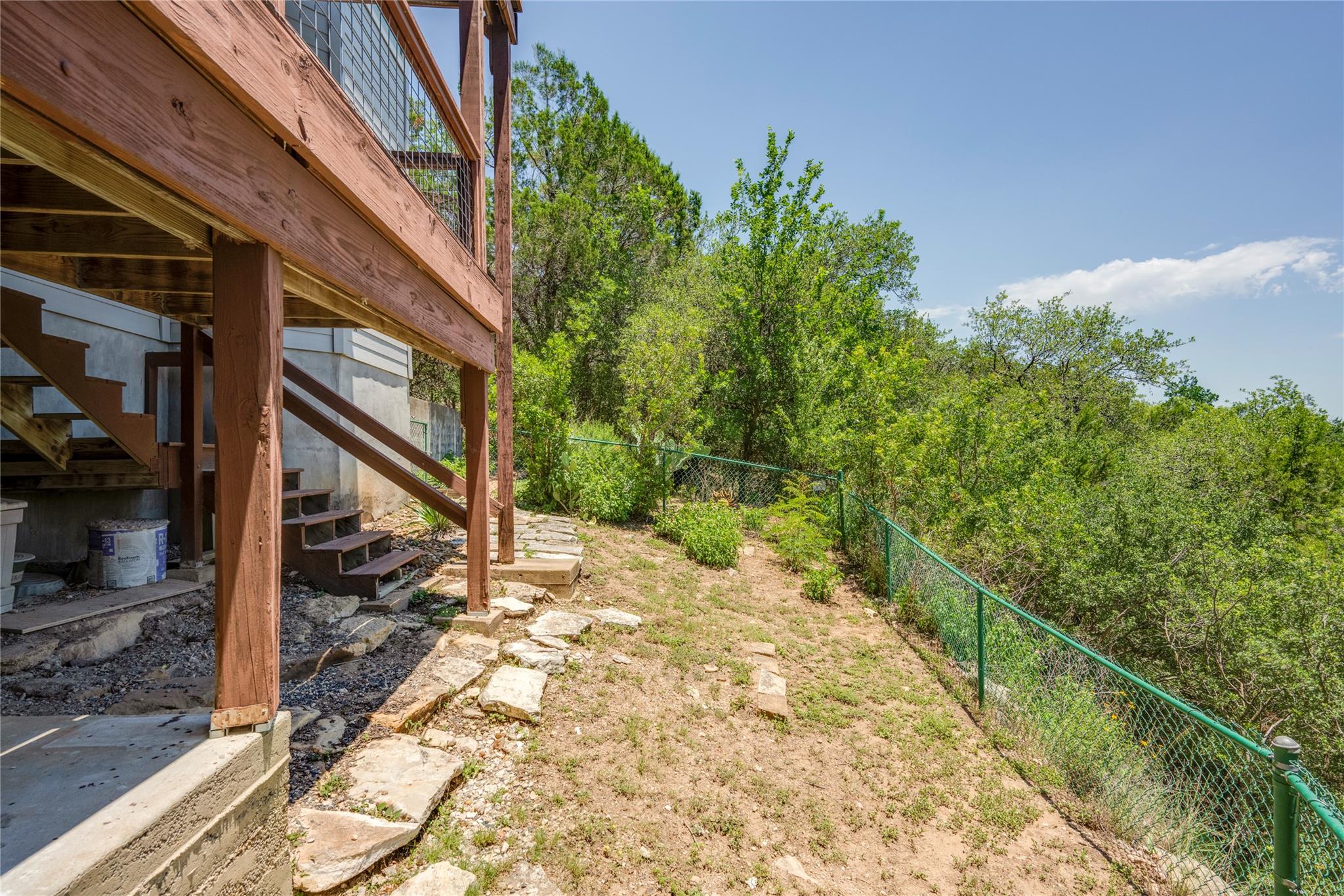 14101 Red Feather Trl Property Photo 8