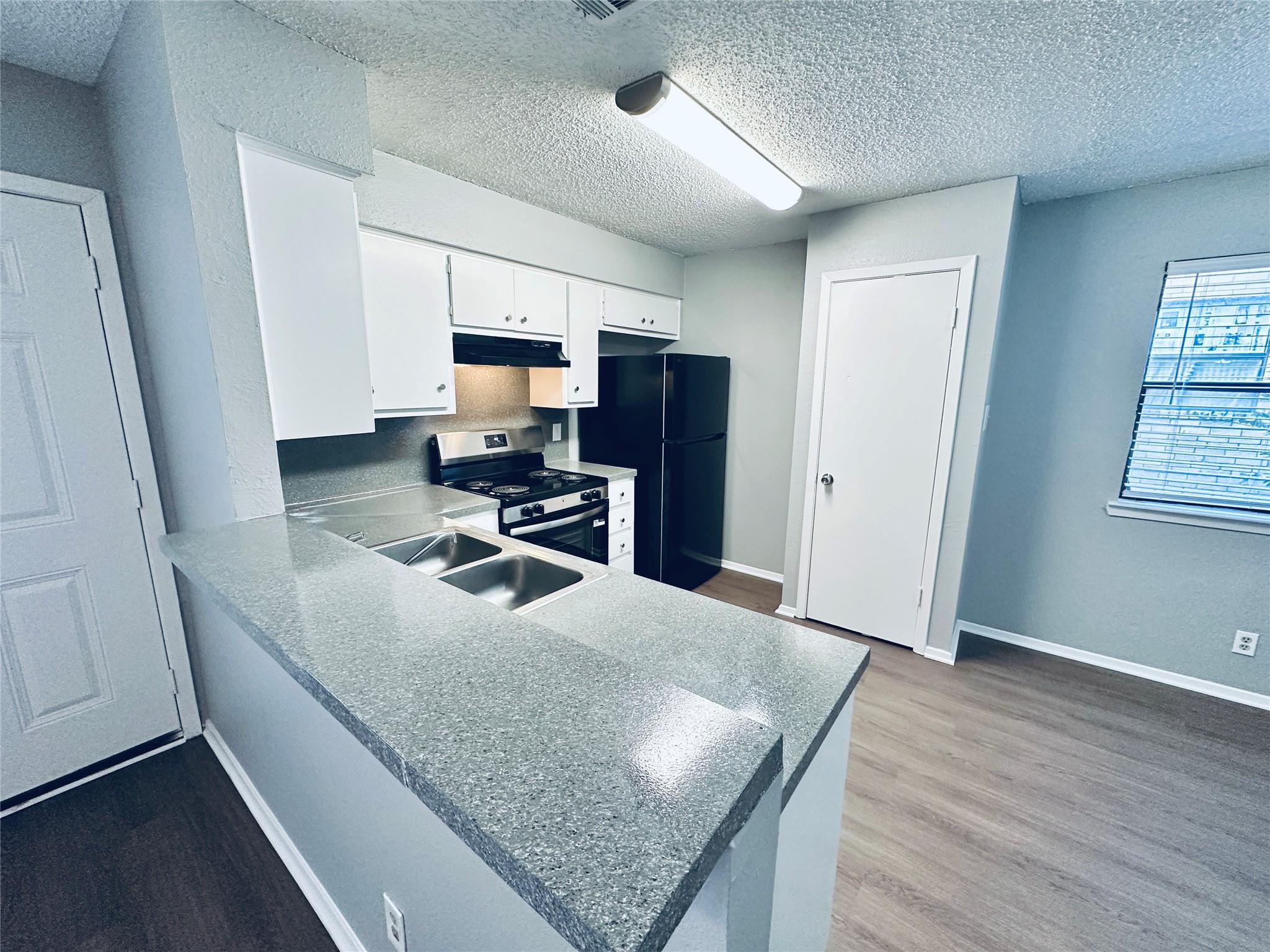 5500 Rose Hill Cir #A Property Photo 1