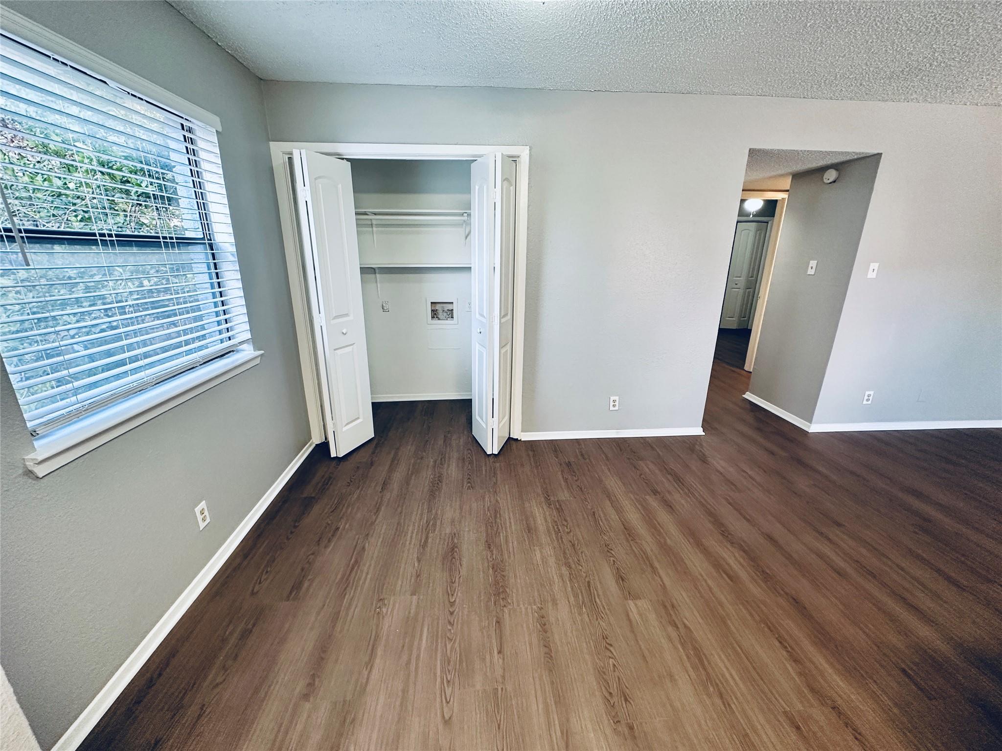5500 Rose Hill Cir #a Property Photo 7