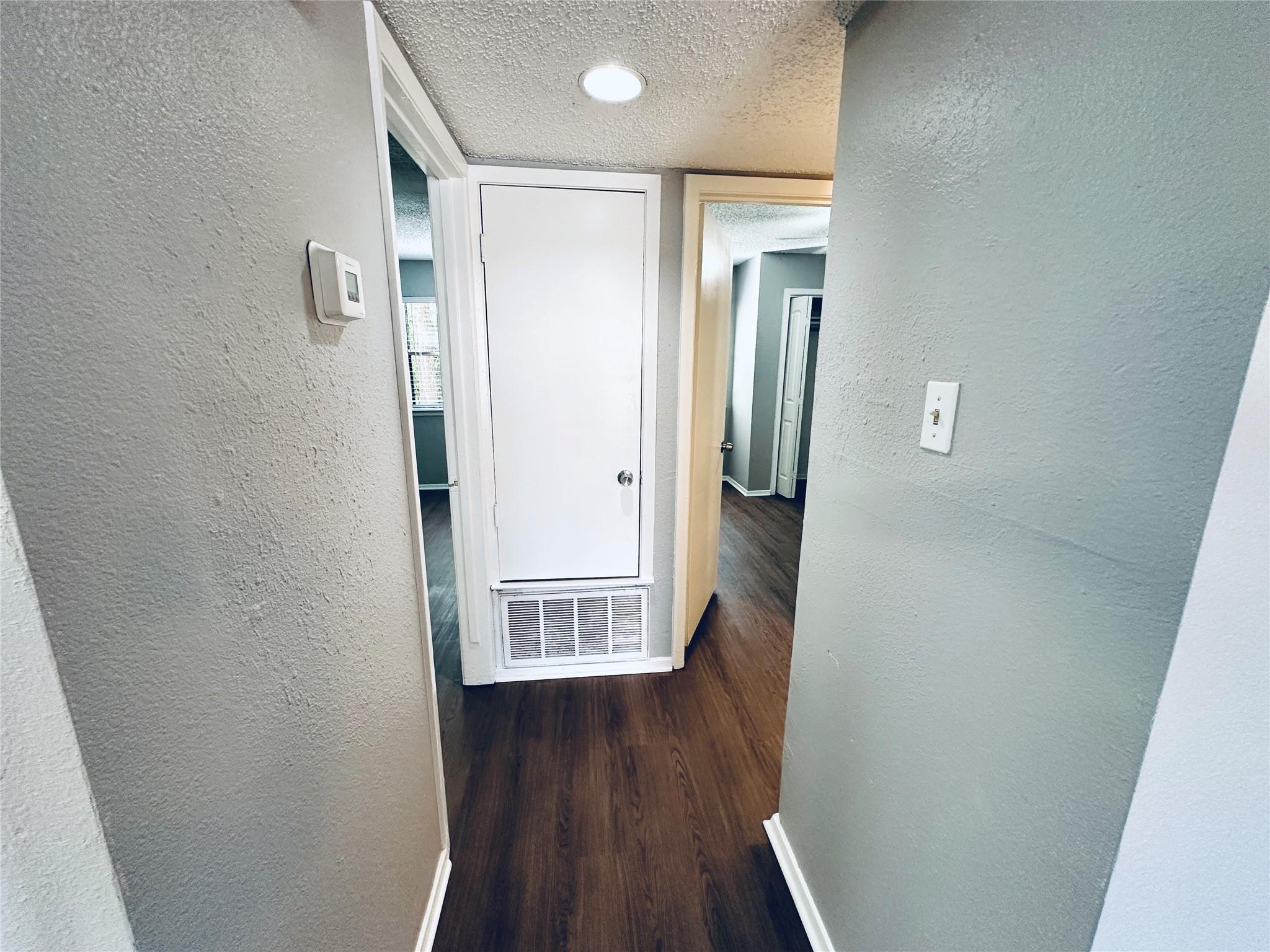 5500 Rose Hill Cir #a Property Photo 9
