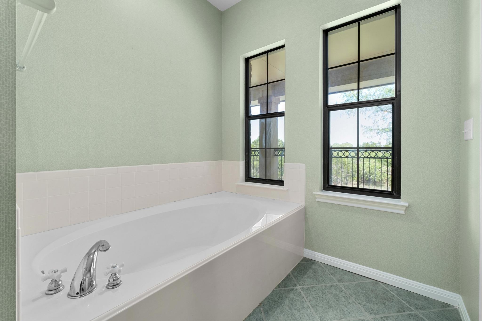 5220 Magdelena Dr Property Photo 25