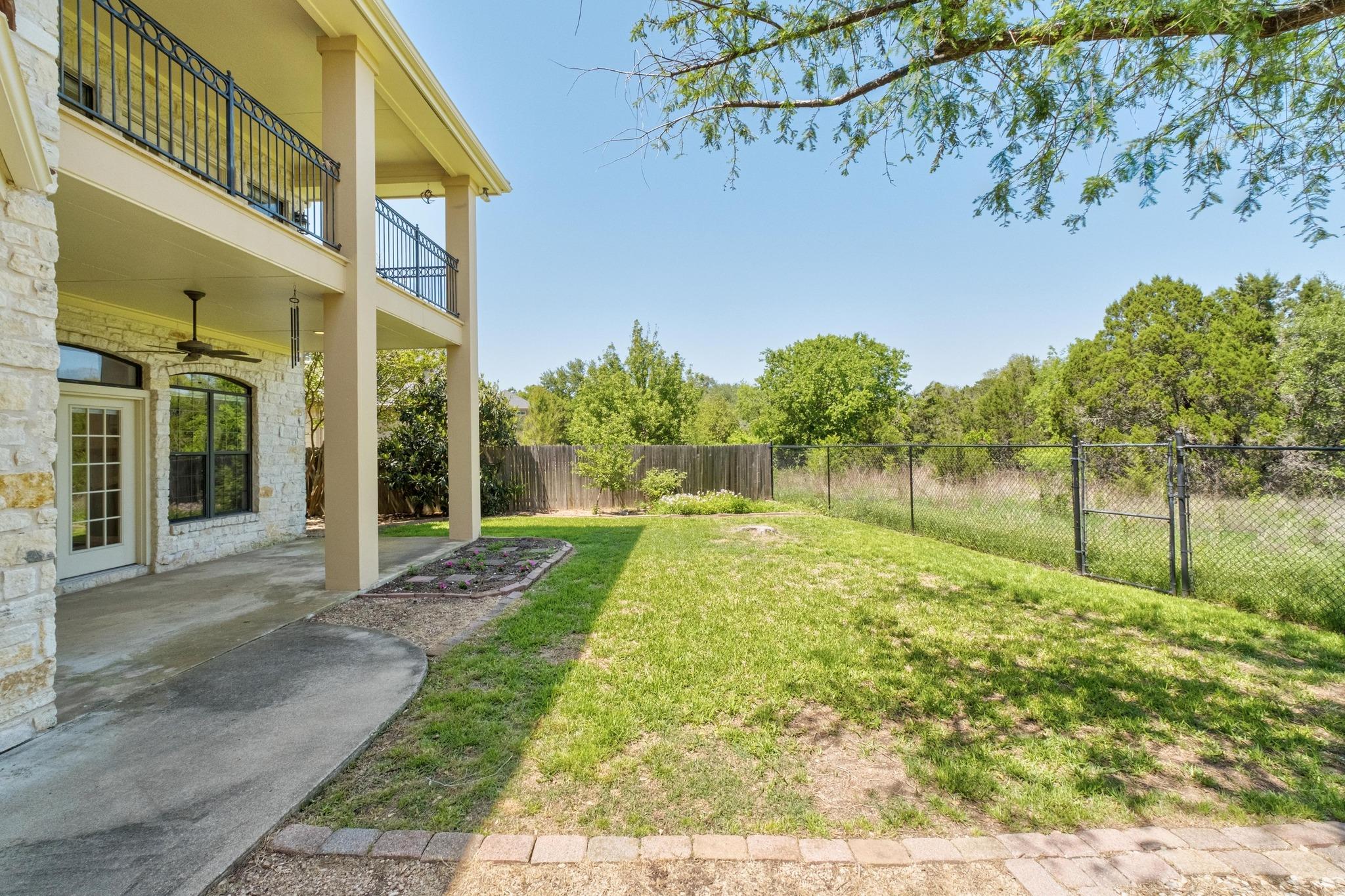 5220 Magdelena Dr Property Photo 37