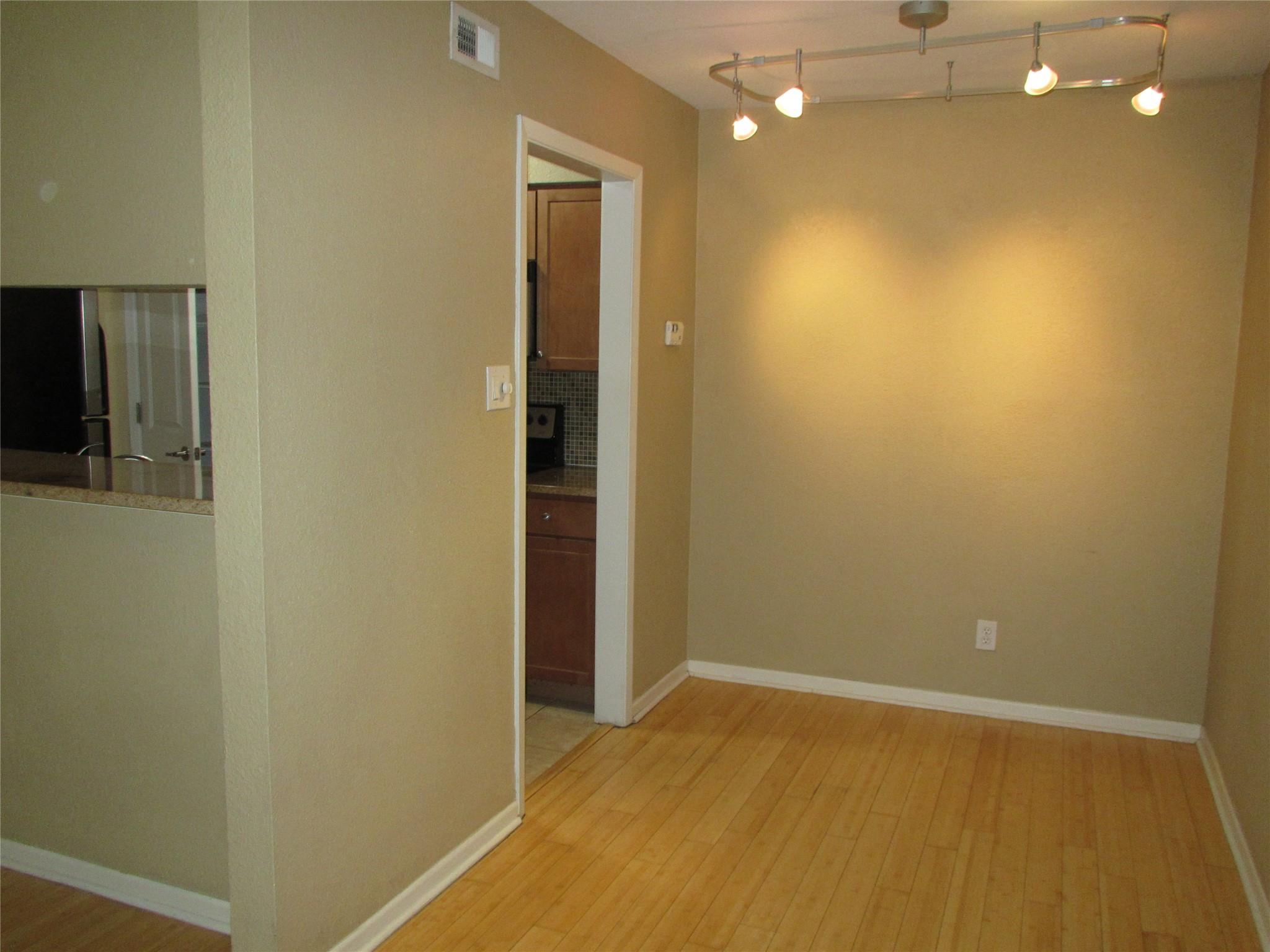 3204 Menchaca Rd #702 Property Photo 5