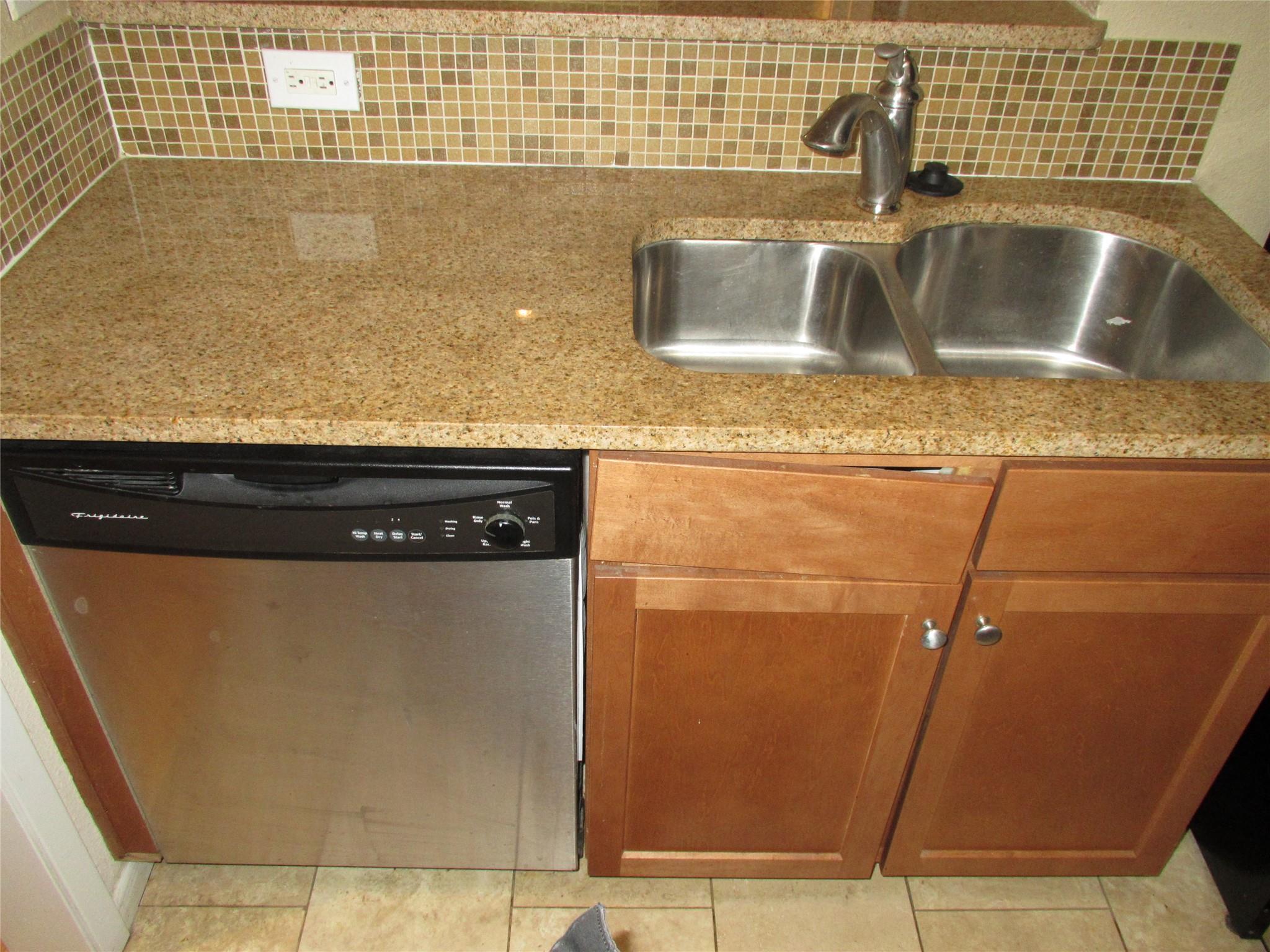 3204 Menchaca Rd #702 Property Photo 8