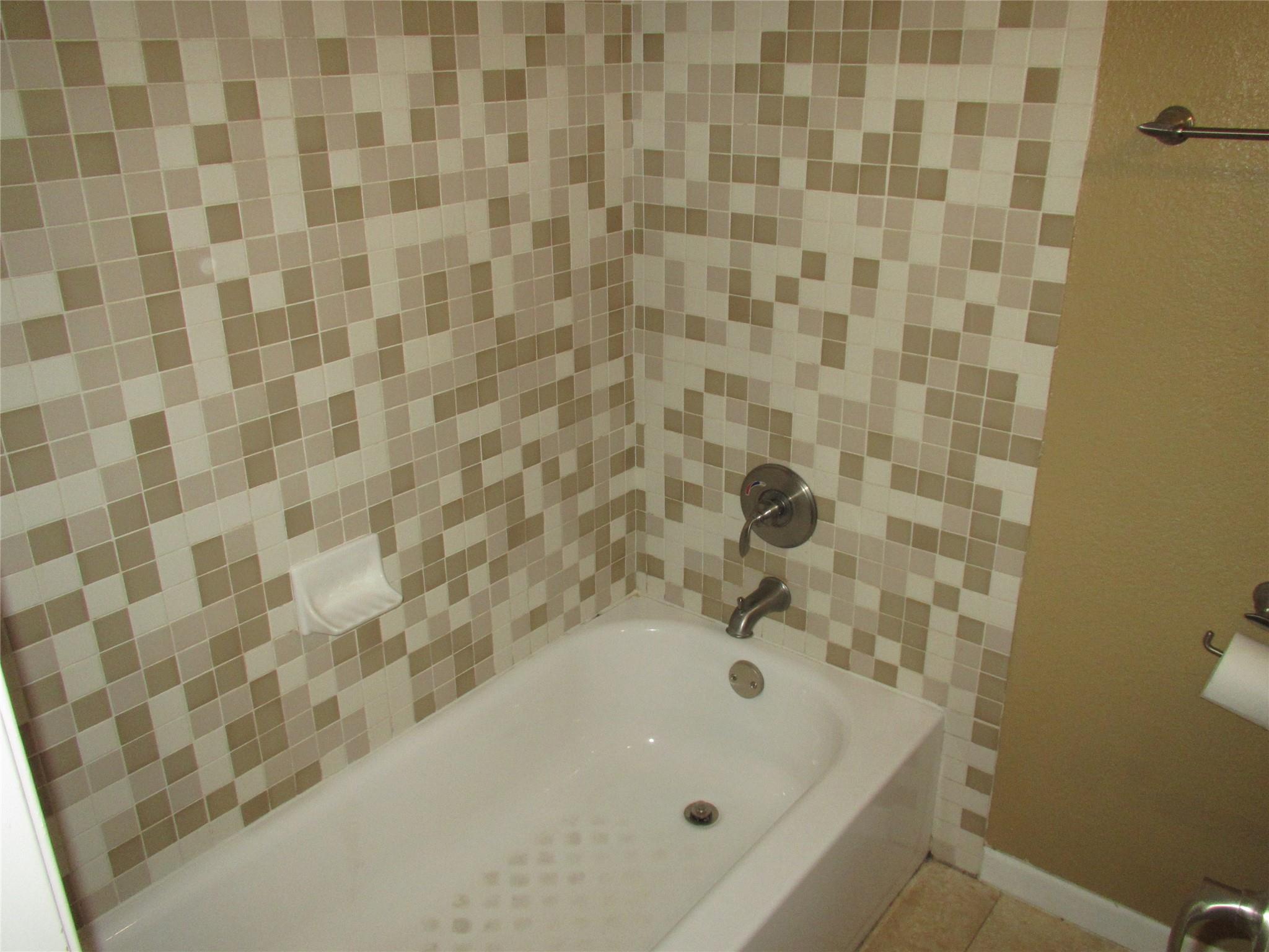 3204 Menchaca Rd #702 Property Photo 13