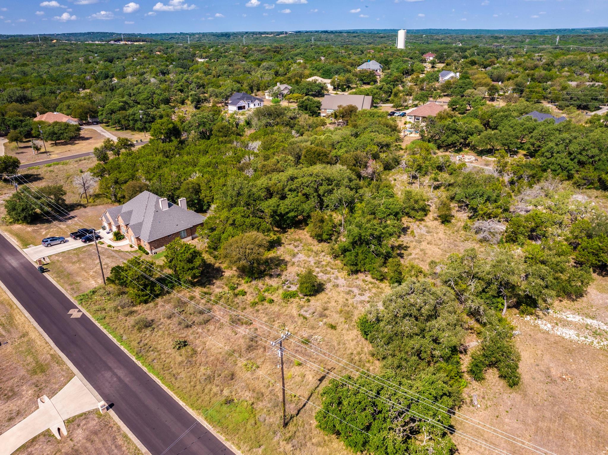 2722 Leslie Ln Property Photo 12
