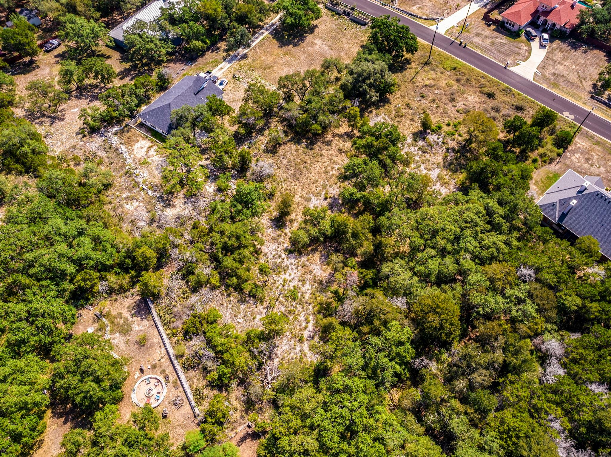 2722 Leslie Ln Property Photo 16