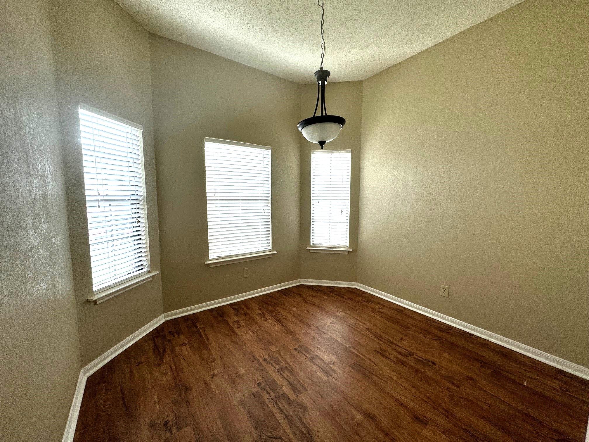 117 Quail Cv #a Property Photo 2