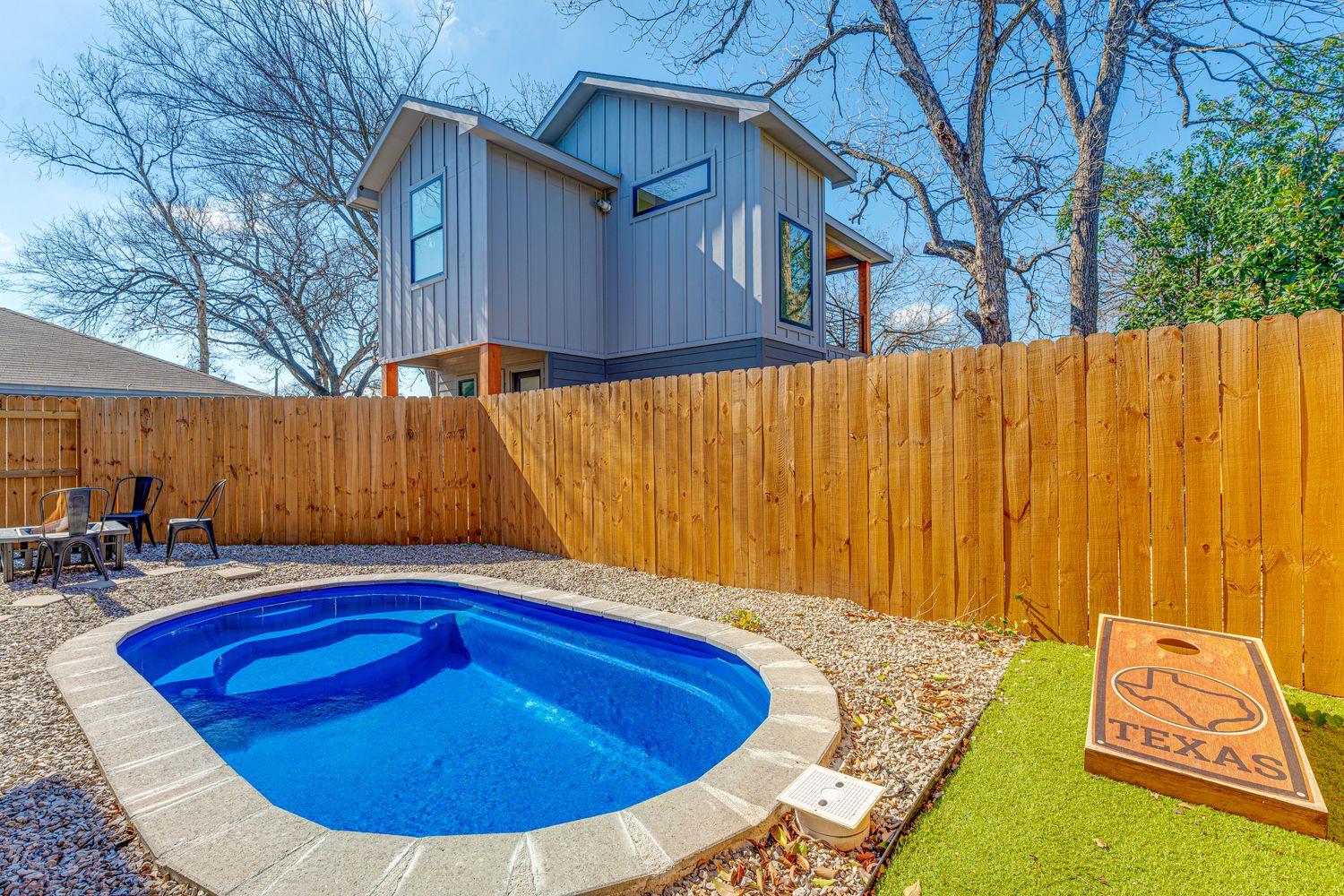 910 Tillery St #a Property Photo 33