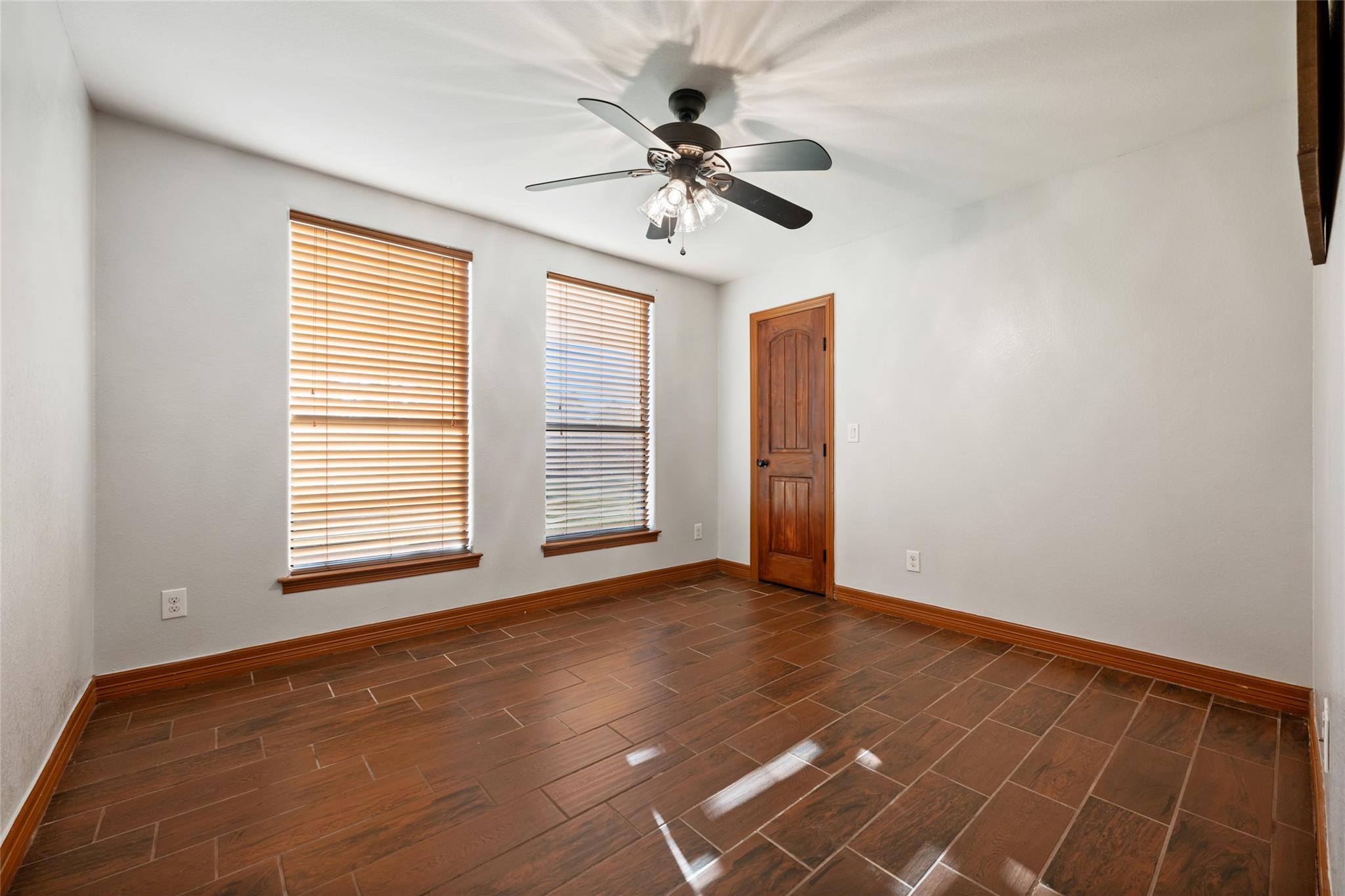 108 Whispering Pines Dr Property Photo 17