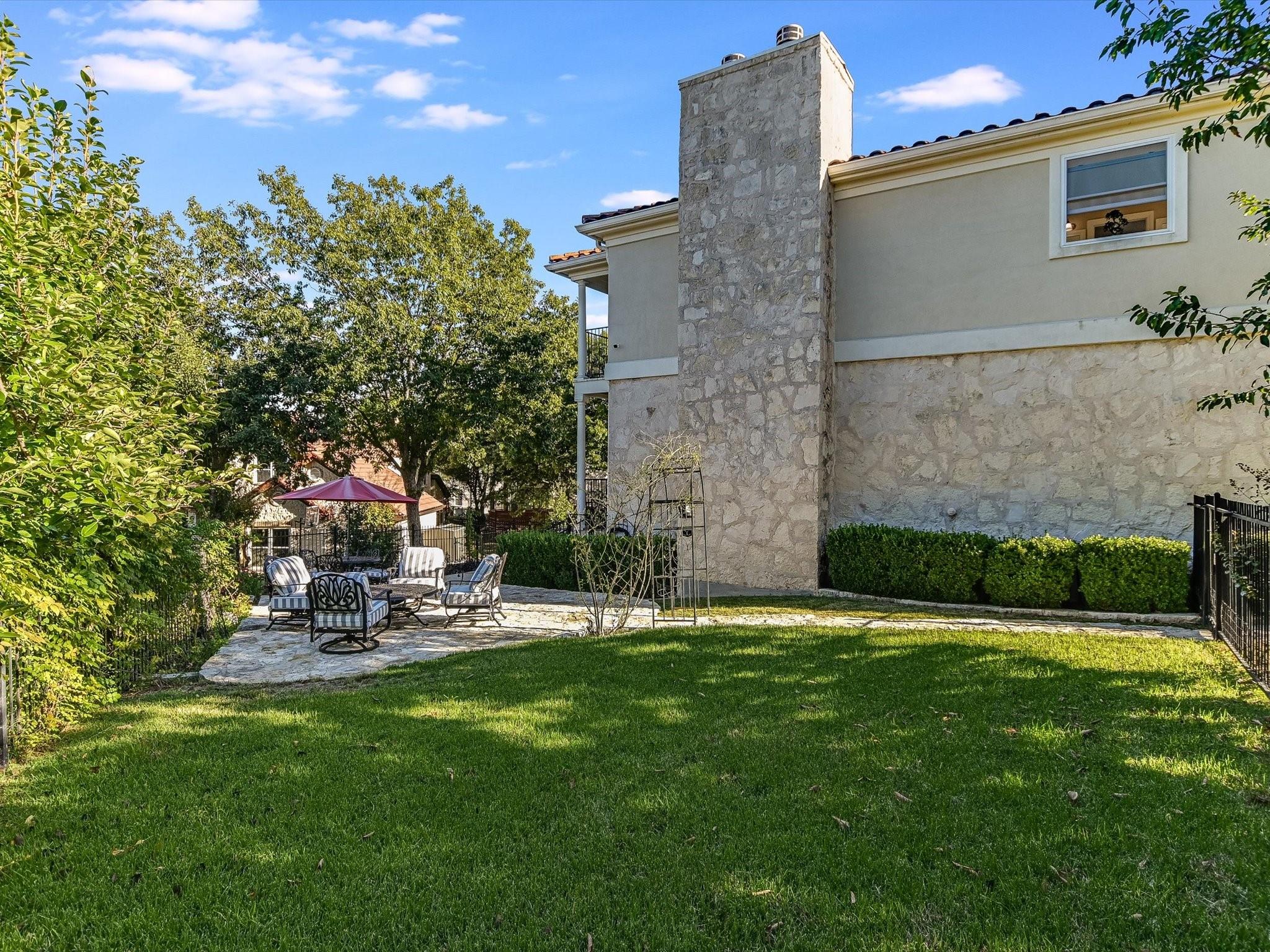 35 Autumn Oaks Dr Property Photo 25