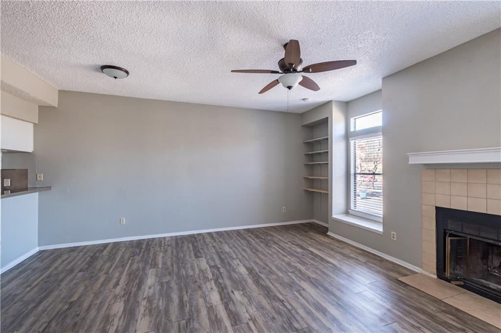 5305 Indio Cv #b Property Photo 9
