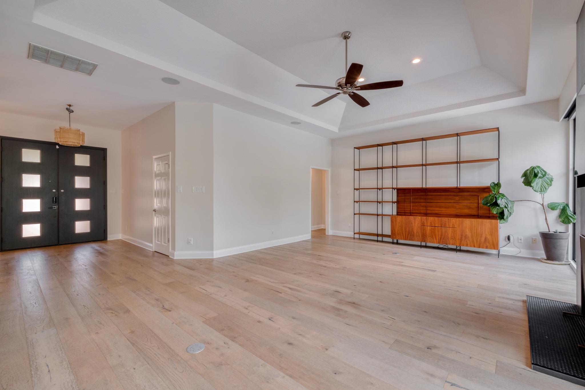 3908 Edwards Mountain Dr Property Photo 6