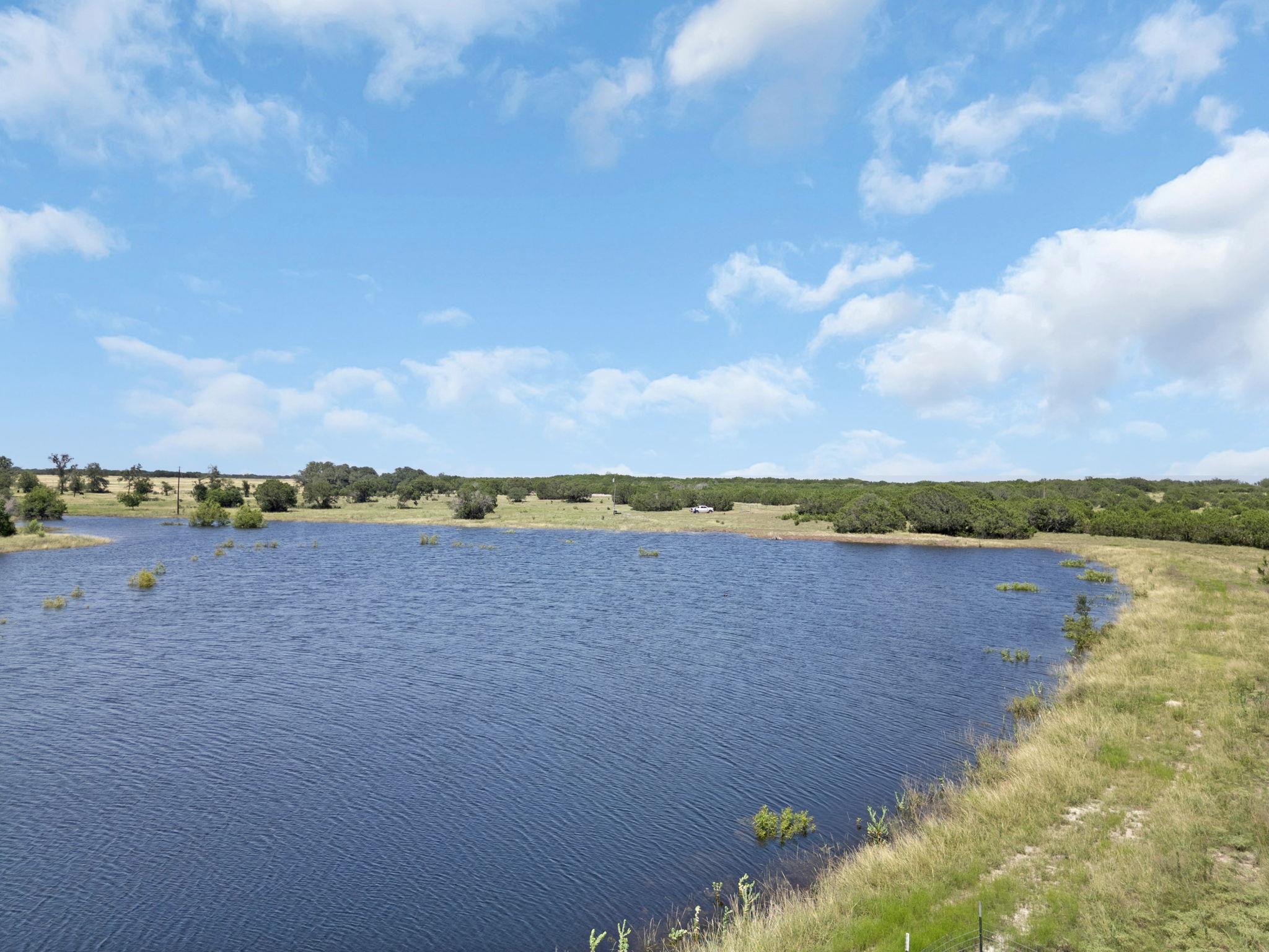 4560383 Property Photo 18