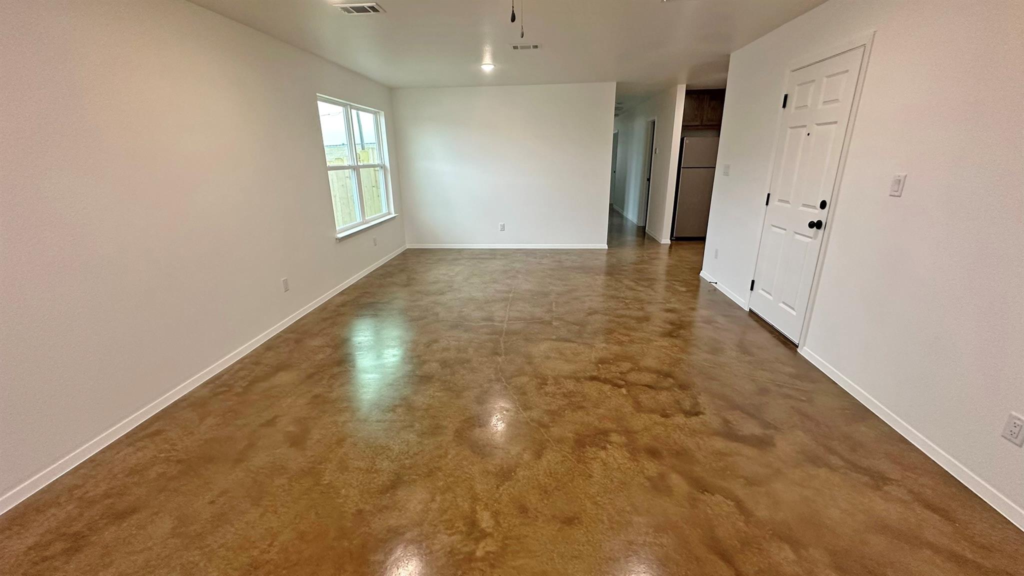 977 Cline Dr #a-b Property Photo 4