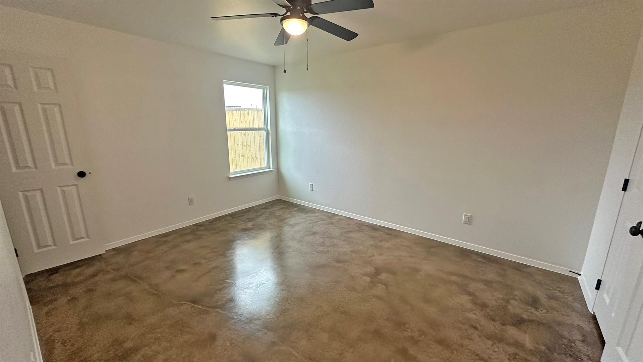 977 Cline Dr #a-b Property Photo 10