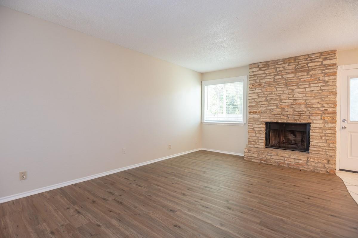 925 Chisholm Cv Property Photo 5