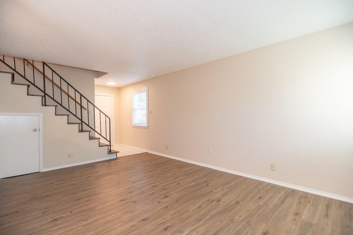 925 Chisholm Cv Property Photo 6
