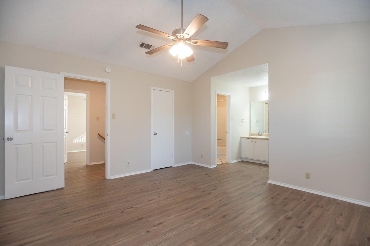 925 Chisholm Cv Property Photo 16