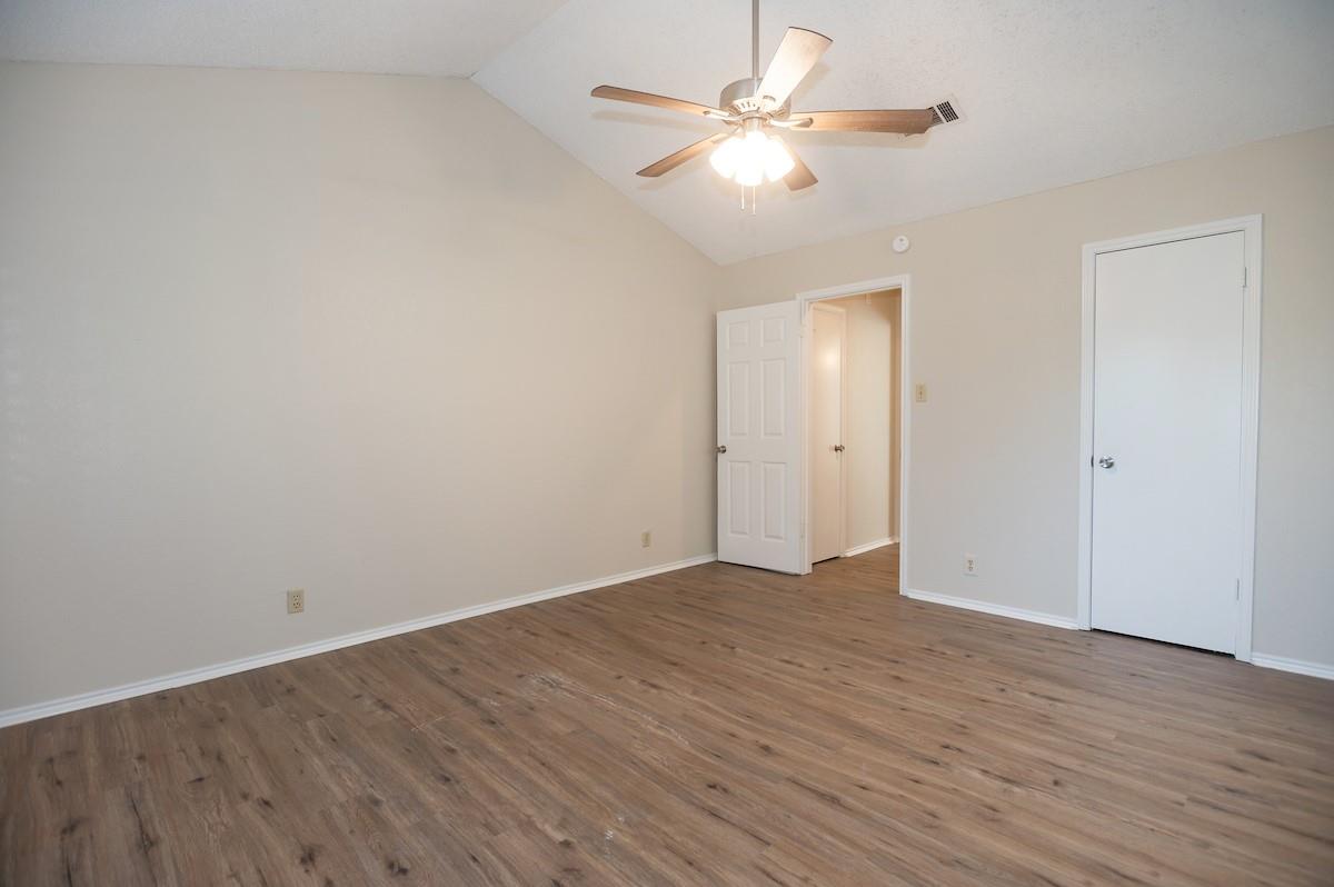 925 Chisholm Cv Property Photo 17