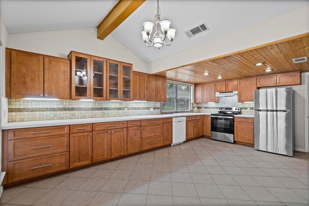 11203 Bluff Canyon Dr Property Photo 6