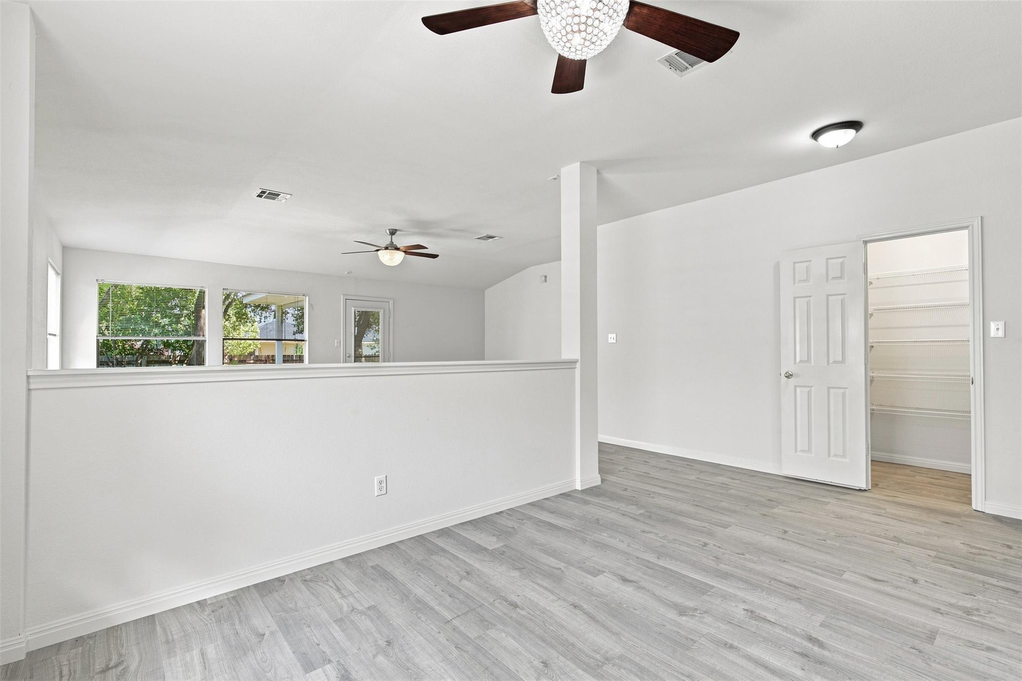 2517 Vernell Way Property Photo 11