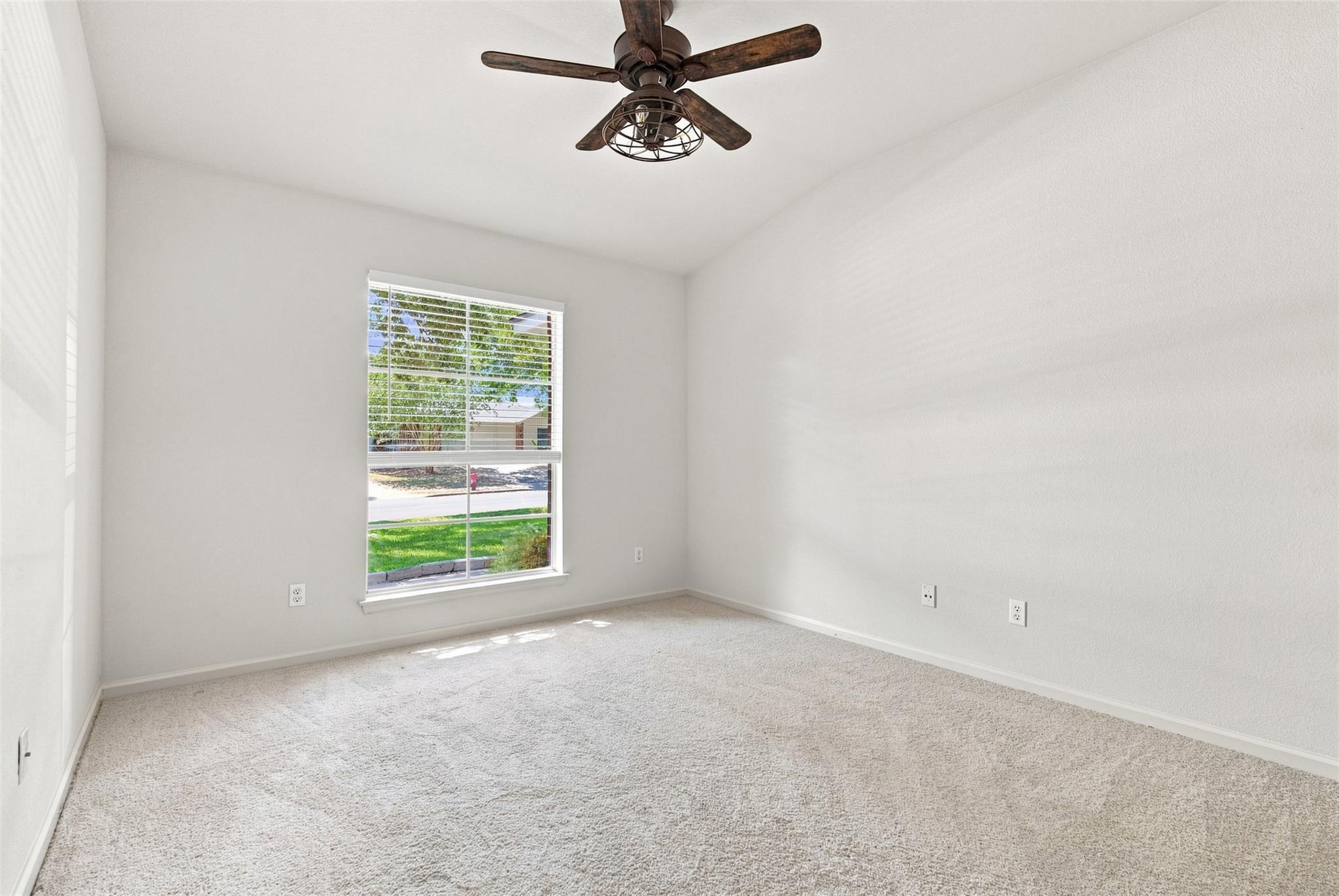 2517 Vernell Way Property Photo 26