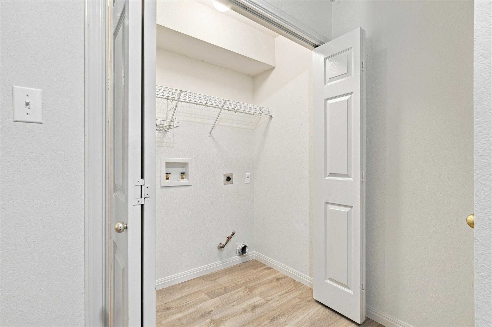 2517 Vernell Way Property Photo 29
