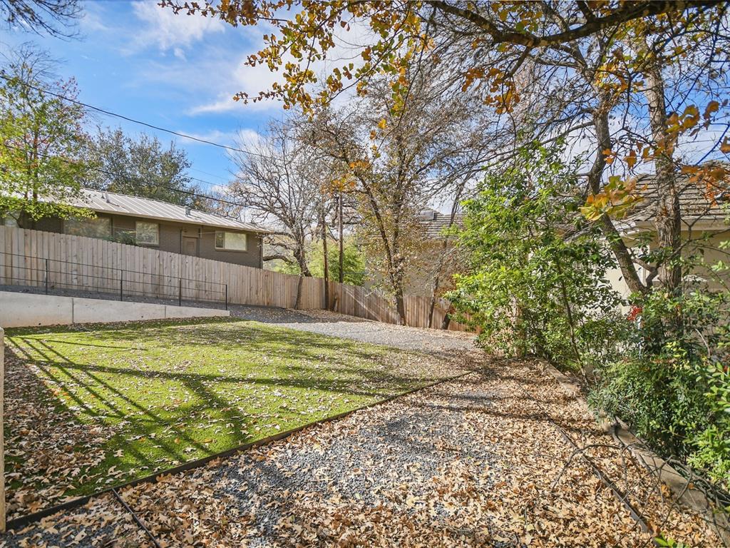 1706 Rockmoor Ave Property Photo 28