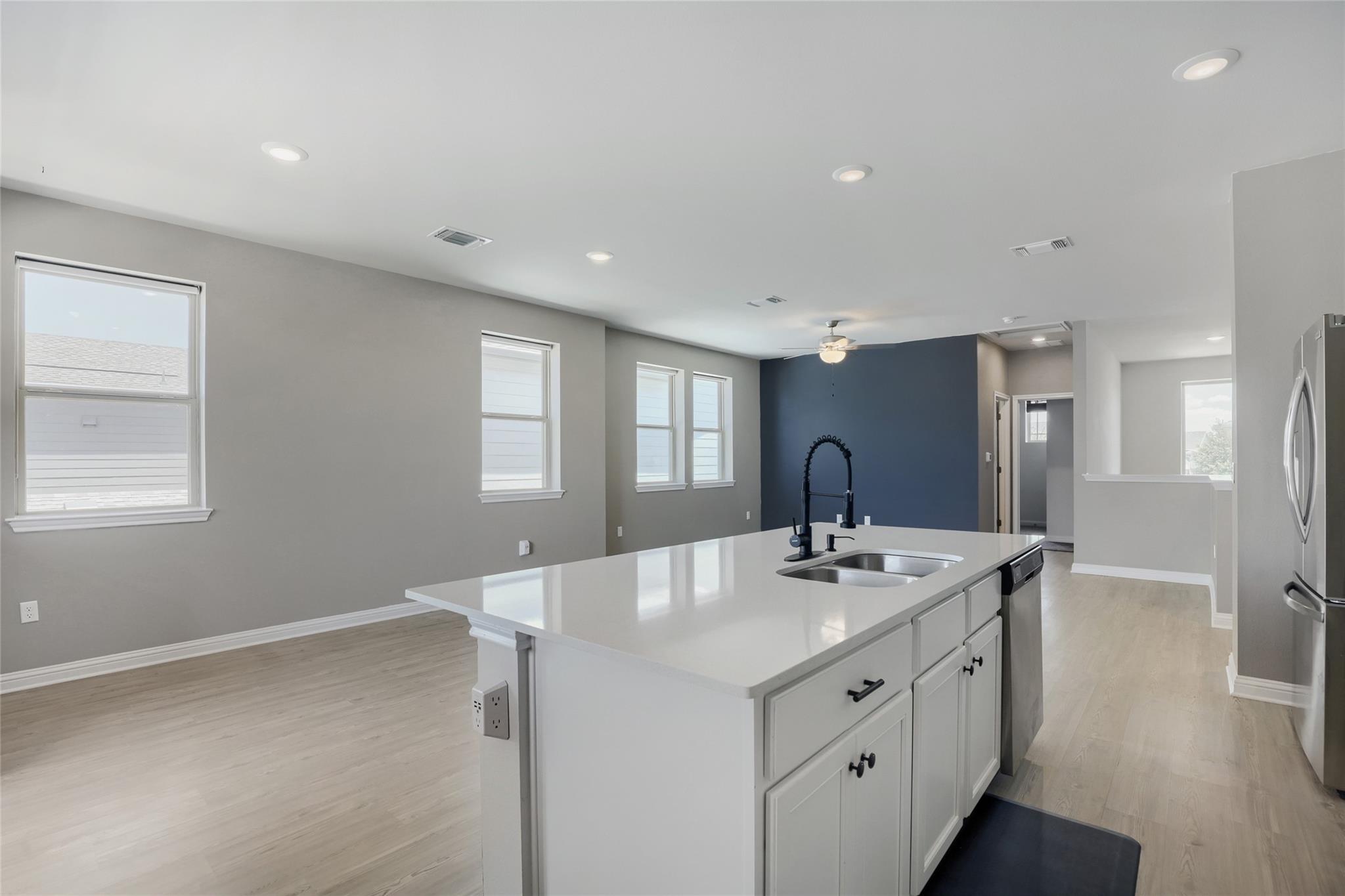 8306 Mandela Bnd Property Photo 9