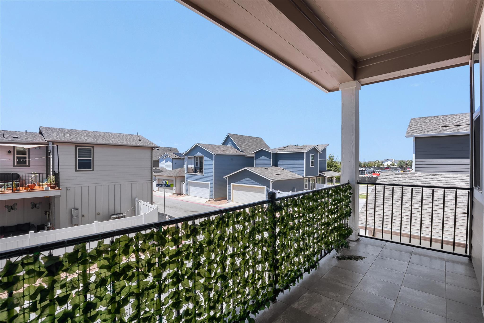 8306 Mandela Bnd Property Photo 15