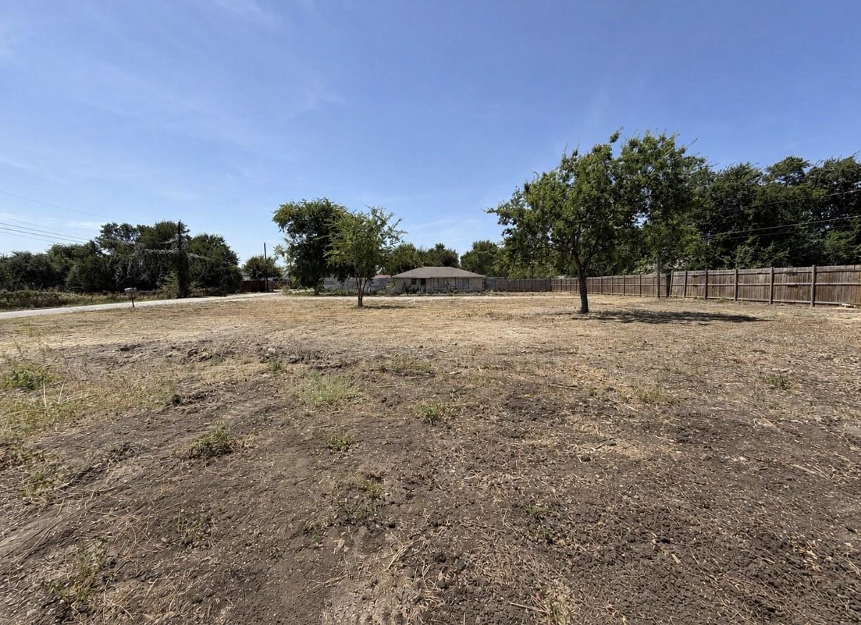 16300 Summit Dr Property Photo 6