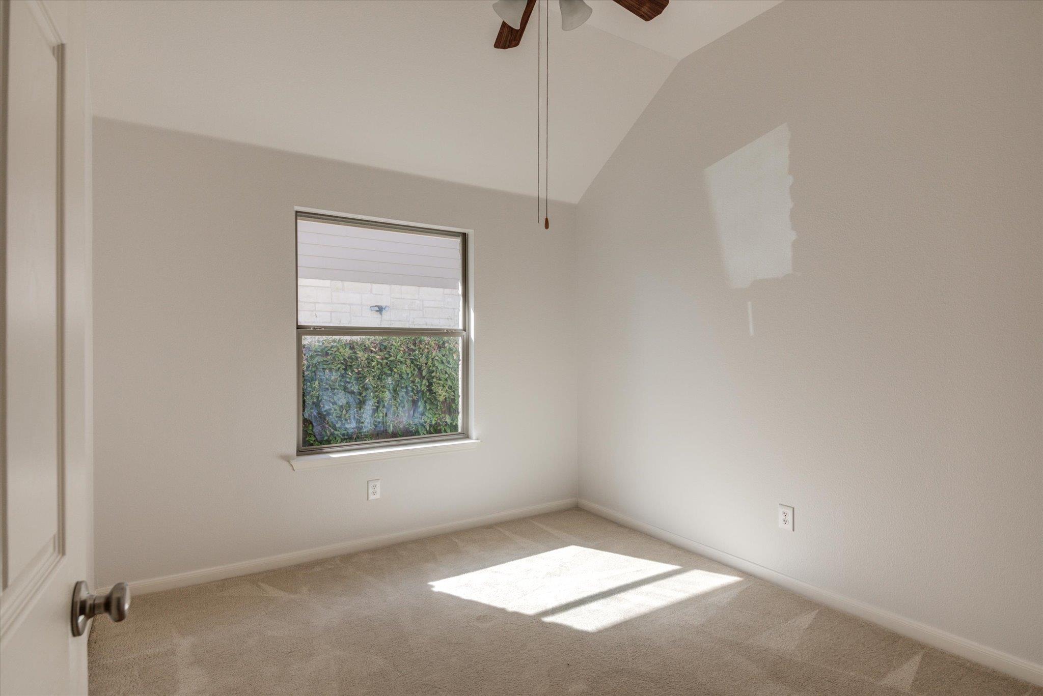 11217 Cap Stone Dr Property Photo 20