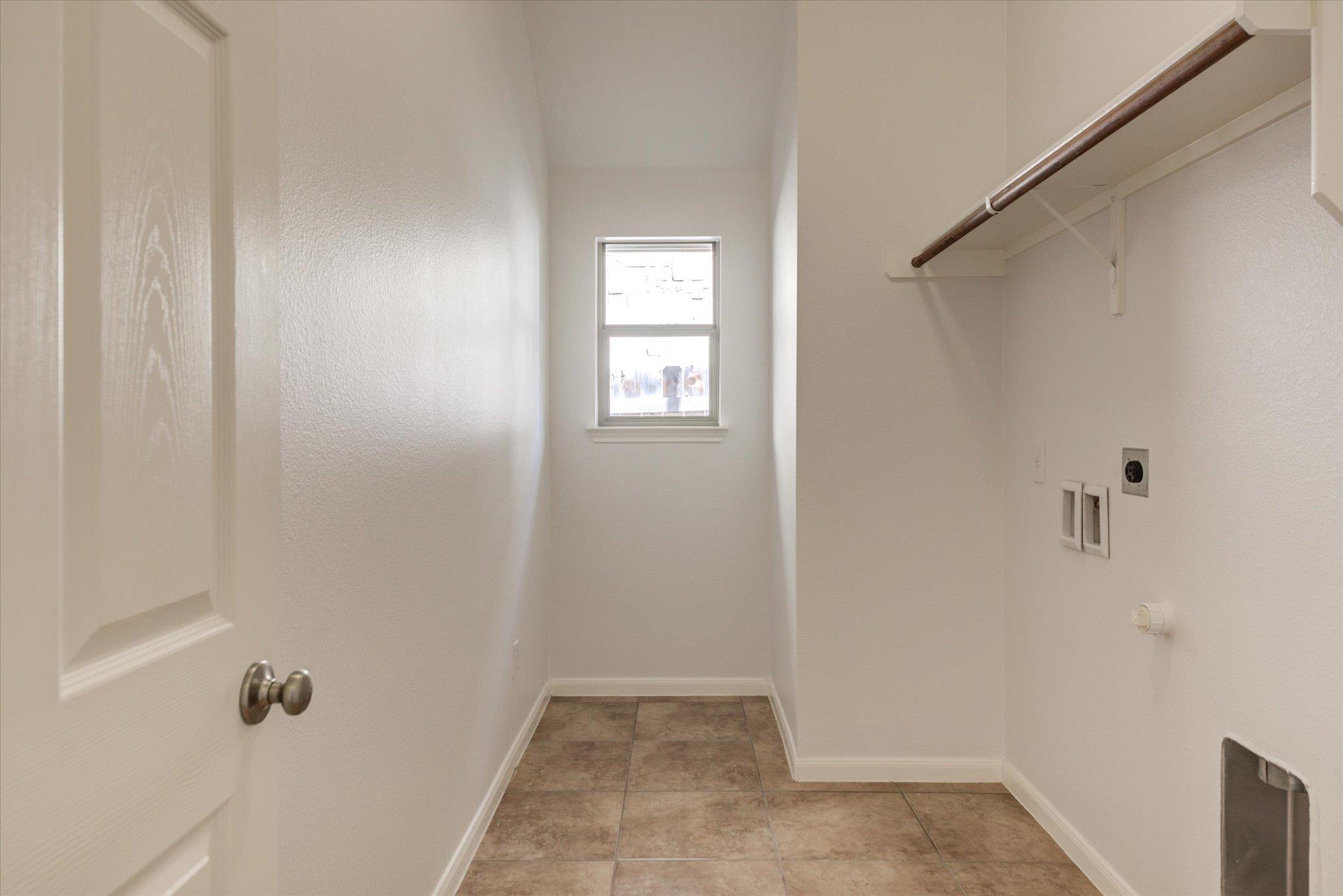 11217 Cap Stone Dr Property Photo 21